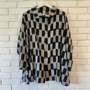 M Square Neetu Malik Gray Black Printed Blouse Top Shirt Women’s Size 2